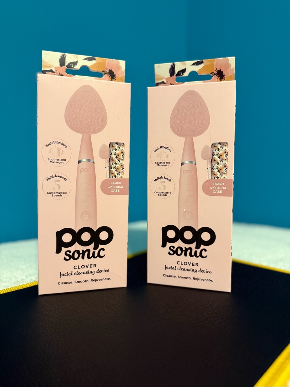 Popsonic Clover Facial Cleansing Device - Peach